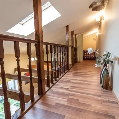 Abon Apartment *